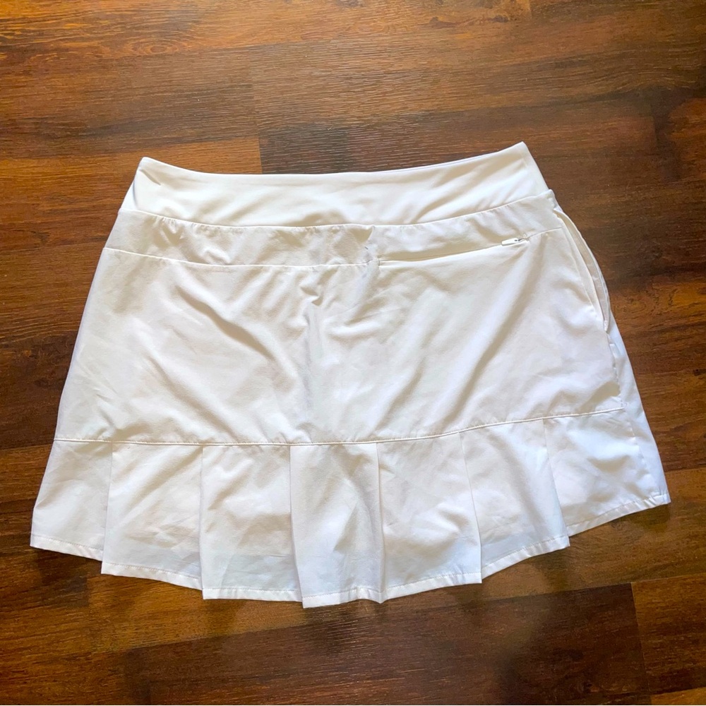 Nike Golf Women’s Pleated Back Dri‎ Fit Athletic Skirt - Picture 2 of 6